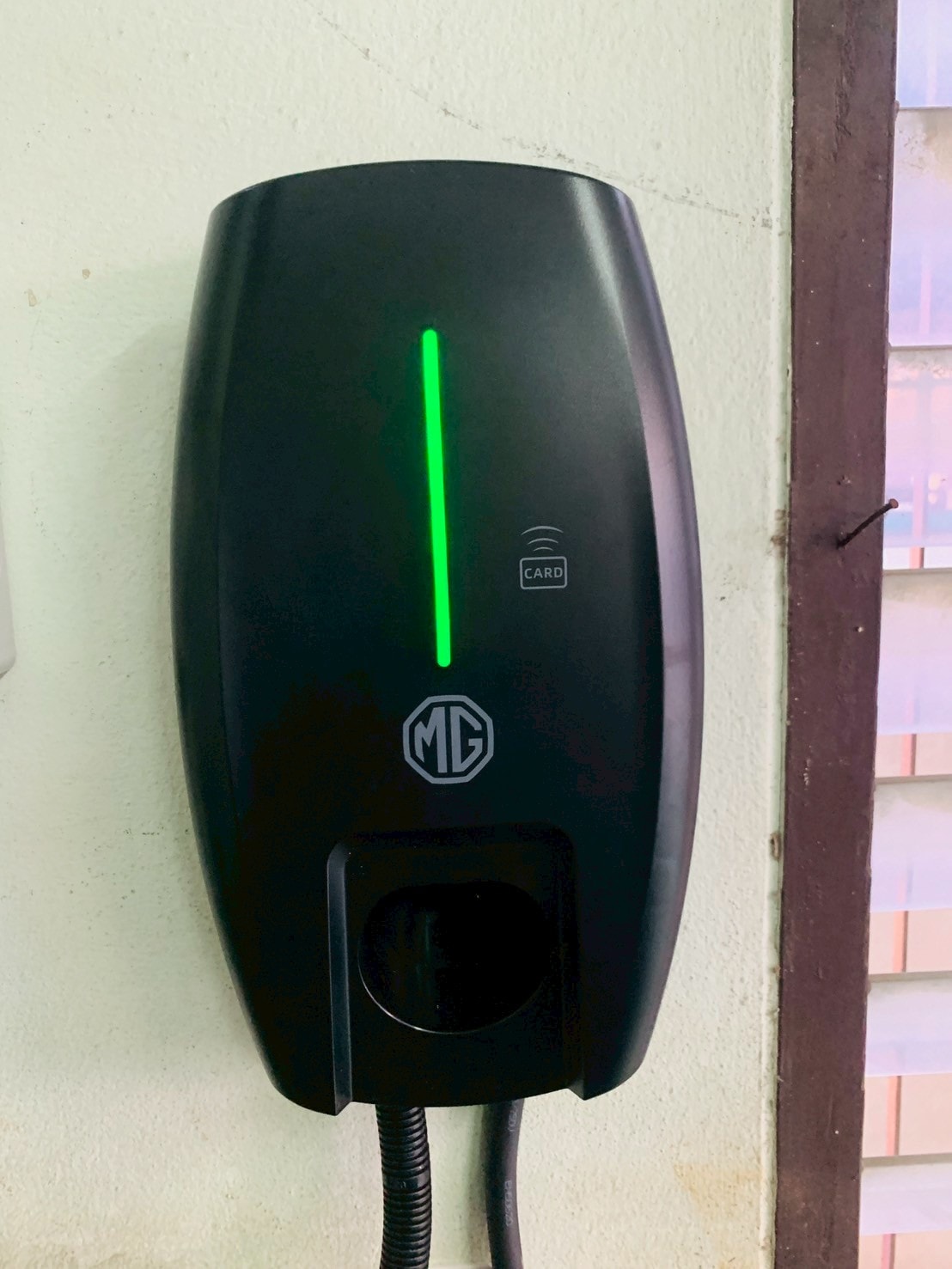 ติดตั้งที่ชาร์จรถ MG นครสวรรค์ - Moose Master รับติดตั้ง Wall Charger/EV Charger